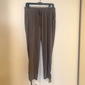 Splendid Green sweat joggers